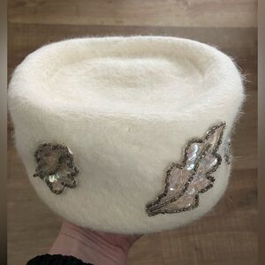 Vintage Pillbox Hat! WOW! Ivory Hat with Sparkling Leaf Accents